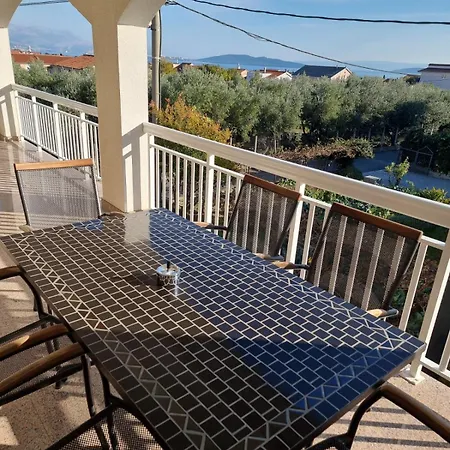 Alen Apartament *