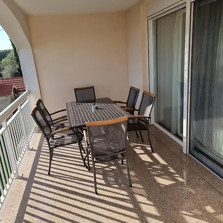 Apartament Alen *